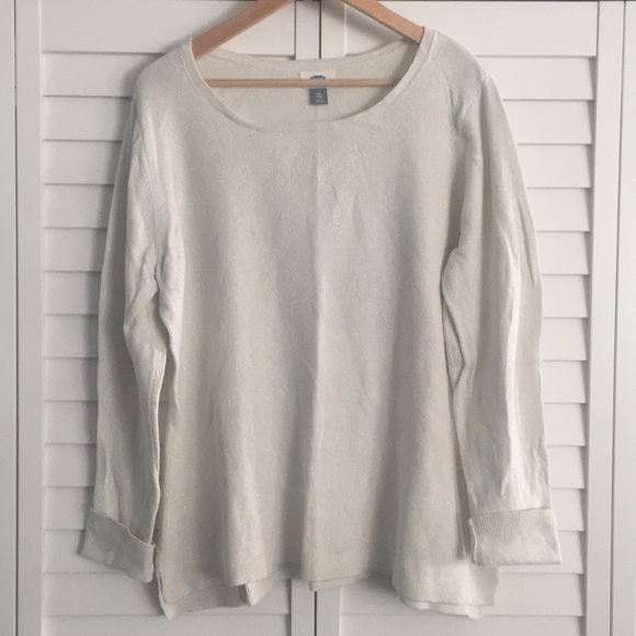 Old Navy Sweaters - Old Navy light weight Sweater Old Navy Sweaters - Old Navy light weight Sweater